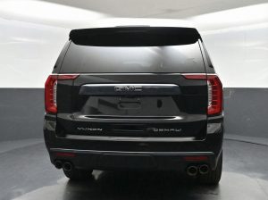 2024 GMC Yukon XL Denali Ultimate — thumbnail 2