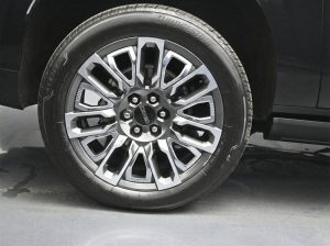 2024 GMC Yukon XL Denali Ultimate — thumbnail 8