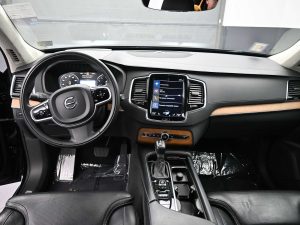 Used 2019 Volvo XC90 Inscription T6 AWD — thumbnail 18
