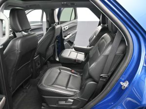 Used 2023 Ford Explorer XLT 4WD — thumbnail 13