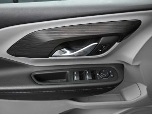 Used 2022 GMC Terrain SLE AWD — thumbnail 17