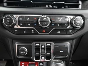 Used 2024 Jeep Gladiator Rubicon 4×4 — thumbnail 17