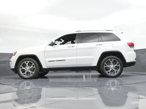 Used 2019 Jeep Grand Cherokee Limited SUV V-6 cyl — thumbnail 23